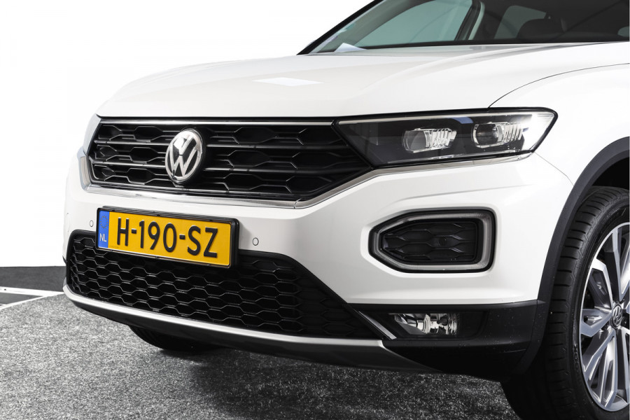 Volkswagen T-Roc 1.5 TSI Style Business 150 PK | Adapt.Cruise | PDC | Camera | NAV+App.Connect | Auto.Airco | Elek. Klep | LM 18" | Org. NL