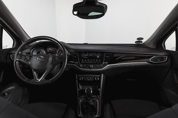 Opel Astra Sports Tourer 1.4 Turbo Innovation | Cruise | PDC | Camera | NAV + App.Connect | Auto.Airco | Afn. Trekhaak | Elek. Klep | LM 17" |