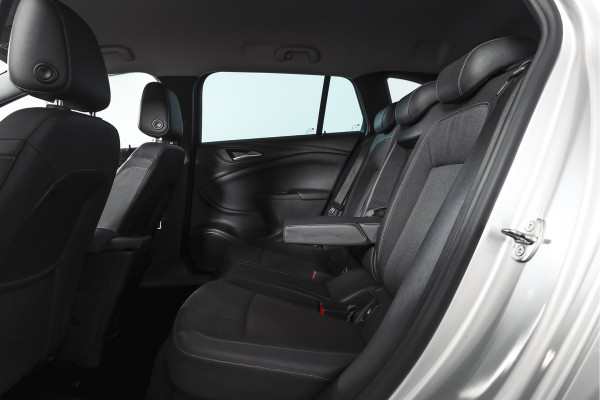 Opel Astra Sports Tourer 1.4 Turbo Innovation | Cruise | PDC | Camera | NAV + App.Connect | Auto.Airco | Afn. Trekhaak | Elek. Klep | LM 17" |