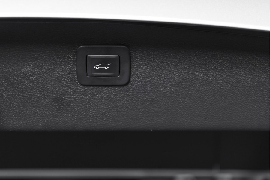 Opel Astra Sports Tourer 1.4 Turbo Innovation | Cruise | PDC | Camera | NAV + App.Connect | Auto.Airco | Afn. Trekhaak | Elek. Klep | LM 17" |