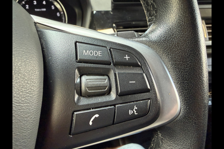 BMW X1 XDrive25e High Executive | HUD | Camera | Leder | Led | Stoelverwarming | Plug in Hybrid