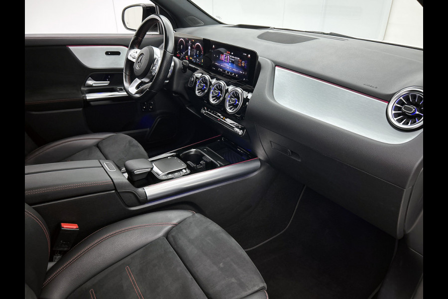 Mercedes-Benz GLA 250 e Business Solution AMG Limited lichtmetalen velgen | Wide screen | Navigatie MBUX | Parking support met camera Inclusief 24 maanden MB Certified garantie voor Europa.