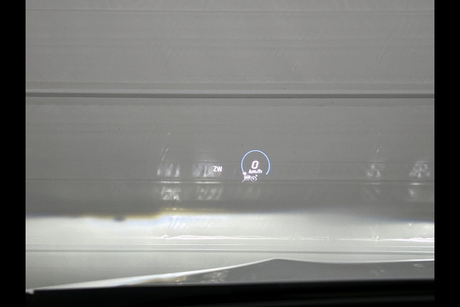 Mercedes-Benz GLA 250 e Business Solution AMG Limited lichtmetalen velgen | Wide screen | Navigatie MBUX | Parking support met camera Inclusief 24 maanden MB Certified garantie voor Europa.