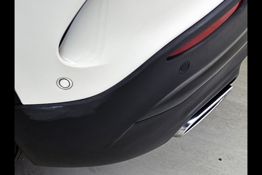 Mercedes-Benz GLA 250 e Business Solution AMG Limited lichtmetalen velgen | Wide screen | Navigatie MBUX | Parking support met camera Inclusief 24 maanden MB Certified garantie voor Europa.