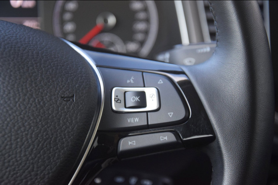Volkswagen T-Roc 1.5 TSI Style PANORAMADAK/LED KOPLAMPEN/EXECUTIVE EN SPIEGEL-PAKKET