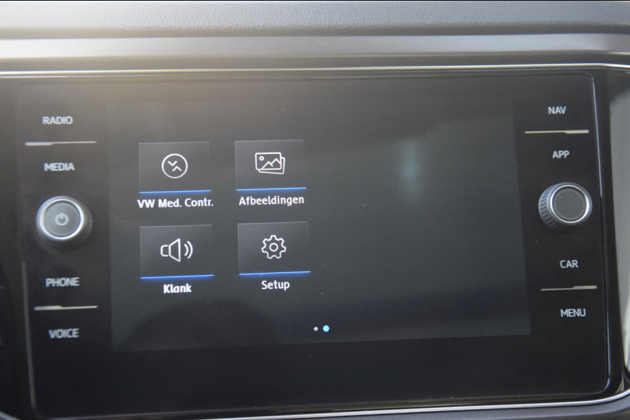 Volkswagen T-Roc 1.5 TSI Style PANORAMADAK/LED KOPLAMPEN/EXECUTIVE EN SPIEGEL-PAKKET
