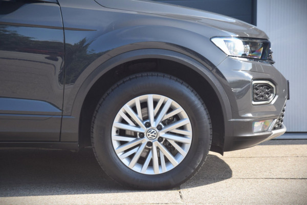 Volkswagen T-Roc 1.5 TSI Style PANORAMADAK/LED KOPLAMPEN/EXECUTIVE EN SPIEGEL-PAKKET