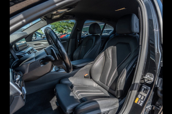 BMW 5 Serie 530e xDrive 292PK High Executive | M-Sport Shadow | HUD | CoPilot | Ambient