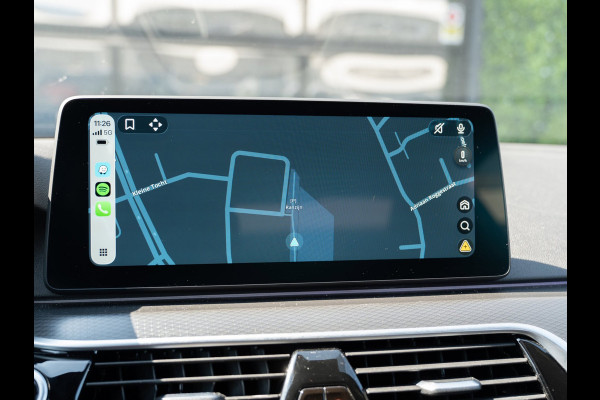 BMW 5 Serie 530e xDrive 292PK High Executive | M-Sport Shadow | HUD | CoPilot | Ambient