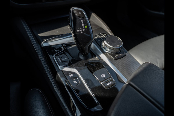 BMW 5 Serie 530e xDrive 292PK High Executive | M-Sport Shadow | HUD | CoPilot | Ambient