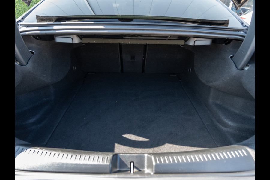 Mercedes-Benz CLA-Klasse 200 Business Solution AMG Night | Pano | Sfeer | Camera | BTW