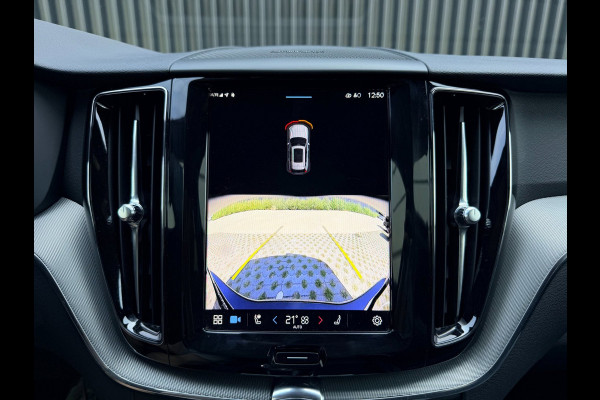 Volvo XC60 2.0 T6 Plug-in hybrid AWD Plus Black Edition | PANO | ACC | 21 INCH | 1E EIG | FABRIEKSGARANTIE
