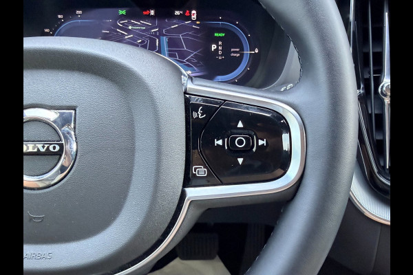 Volvo XC60 2.0 T6 Plug-in hybrid AWD Plus Black Edition | PANO | ACC | 21 INCH | 1E EIG | FABRIEKSGARANTIE