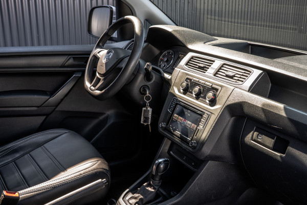 Volkswagen Caddy 2.0 TDI L1H1 | Automaat | Led | Carplay | Camera | Trekhaak | Cruise | Airco