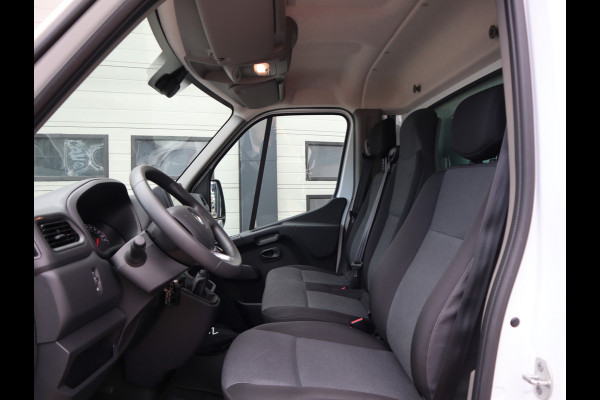 Renault Master T35 2.3 dCi 145 pk Bakwagen - A.Deuren - NL Auto