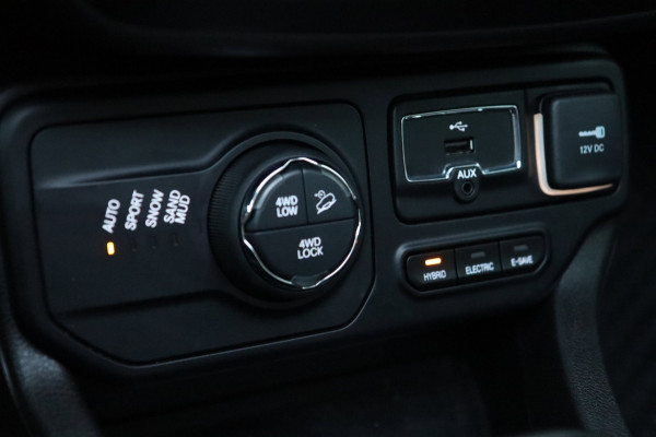 Jeep Renegade 4xe 240 Plug-in Hybrid Electric S / PANO / ACC / KEYLESS / CAMERA / CARPLAY