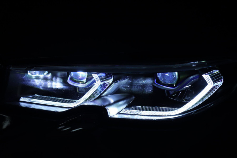BMW 3-serie 330i xDrive M Sport / PANO / LASER / HUD / MEMORY / 360 / H&K / KEYLESS