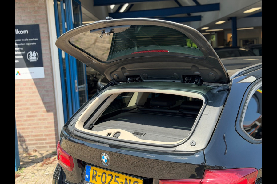 BMW 3 Serie Touring 330i MSport Edition 2018 AUT NAVI LM NAP