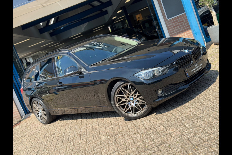 BMW 3 Serie Touring 330i MSport Edition 2018 AUT NAVI LM NAP
