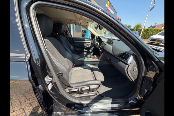 BMW 3 Serie Touring 330i MSport Edition 2018 AUT NAVI LM NAP