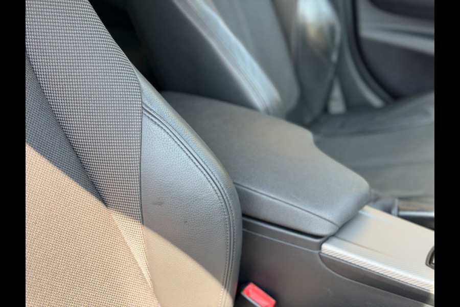 BMW 3 Serie Touring 330i MSport Edition 2018 AUT NAVI LM NAP