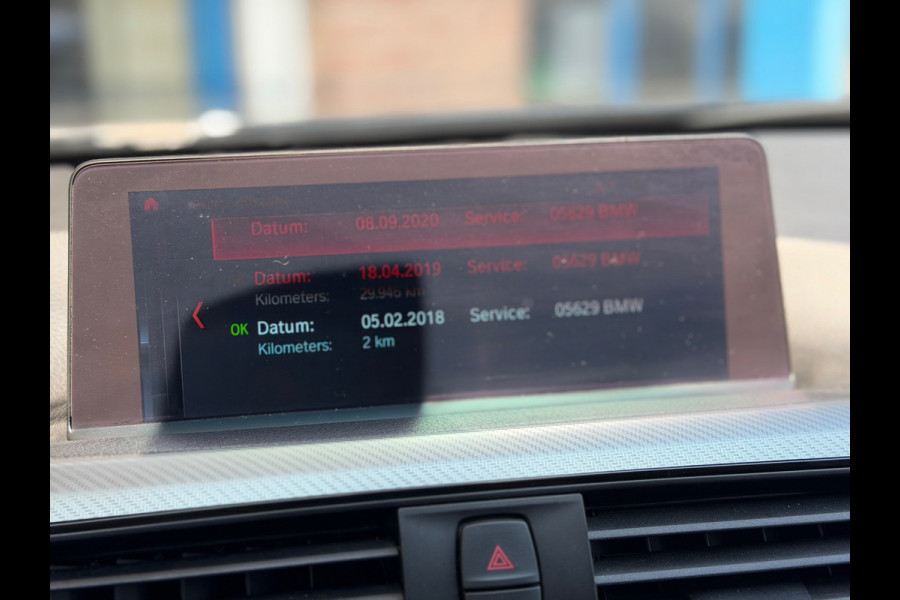 BMW 3 Serie Touring 330i MSport Edition 2018 AUT NAVI LM NAP