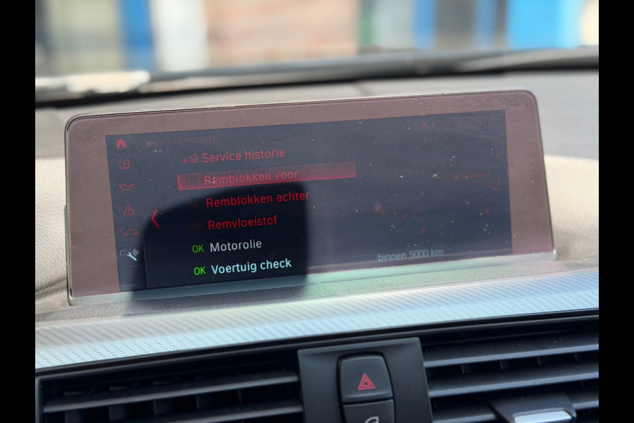 BMW 3 Serie Touring 330i MSport Edition 2018 AUT NAVI LM NAP