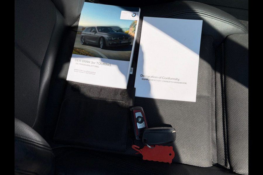 BMW 3 Serie Touring 330i MSport Edition 2018 AUT NAVI LM NAP