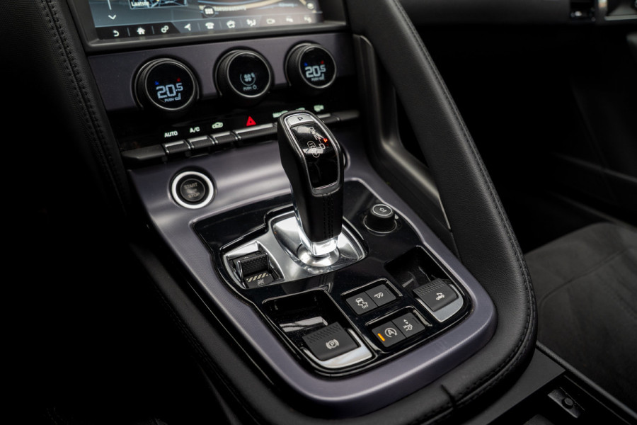 Jaguar F-Type 2.0T R-Dynamic Leer Camera Meridian Massage S. Stoelverwarming PDC Climate control Cruise control LM velgen