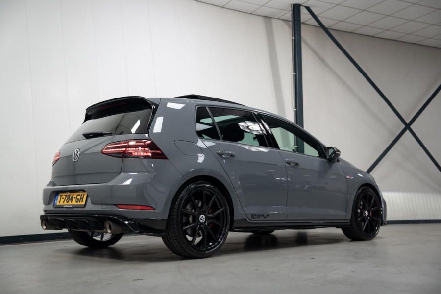 Volkswagen Golf 2.0 TSI GTI TCR*PANO*AKRA*KEYLESS*DYNAUDIO*FULL*