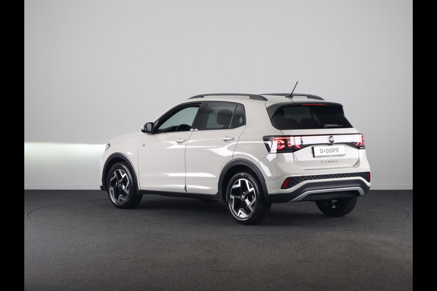 Volkswagen T-Cross 1.5 TSI R-Line 150 pk Automaat (DSG) | Navigatie | Trekhaak (afneembaar) | Parkeersensoren | Achteruitrijcamera | Matrix LED koplampen | R-Line |