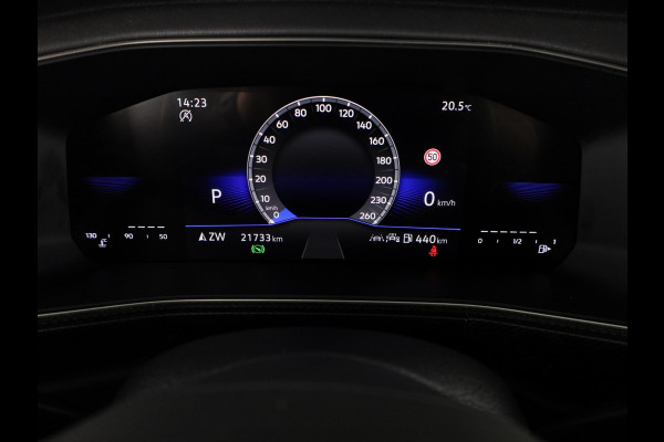 Volkswagen T-Cross 1.5 TSI R-Line 150 pk Automaat (DSG) | Navigatie | Trekhaak (afneembaar) | Parkeersensoren | Achteruitrijcamera | Matrix LED koplampen | R-Line |