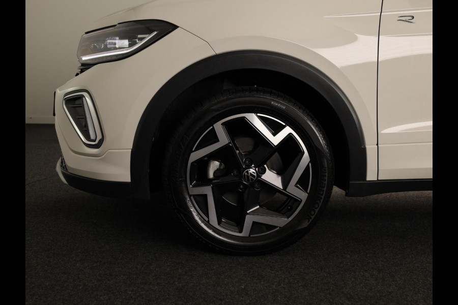 Volkswagen T-Cross 1.5 TSI R-Line 150 pk Automaat (DSG) | Navigatie | Trekhaak (afneembaar) | Parkeersensoren | Achteruitrijcamera | Matrix LED koplampen | R-Line |