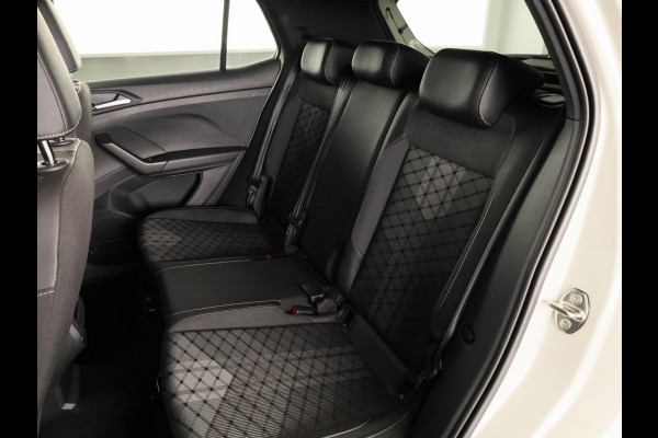 Volkswagen T-Cross 1.5 TSI R-Line 150 pk Automaat (DSG) | Navigatie | Trekhaak (afneembaar) | Parkeersensoren | Achteruitrijcamera | Matrix LED koplampen | R-Line |