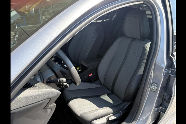 Peugeot e-208 EV Allure Pack 50 kWh | 98,7% SOH! | Achteruitrijcamera | Cruise Control | Navigatie | LM Velgen |
