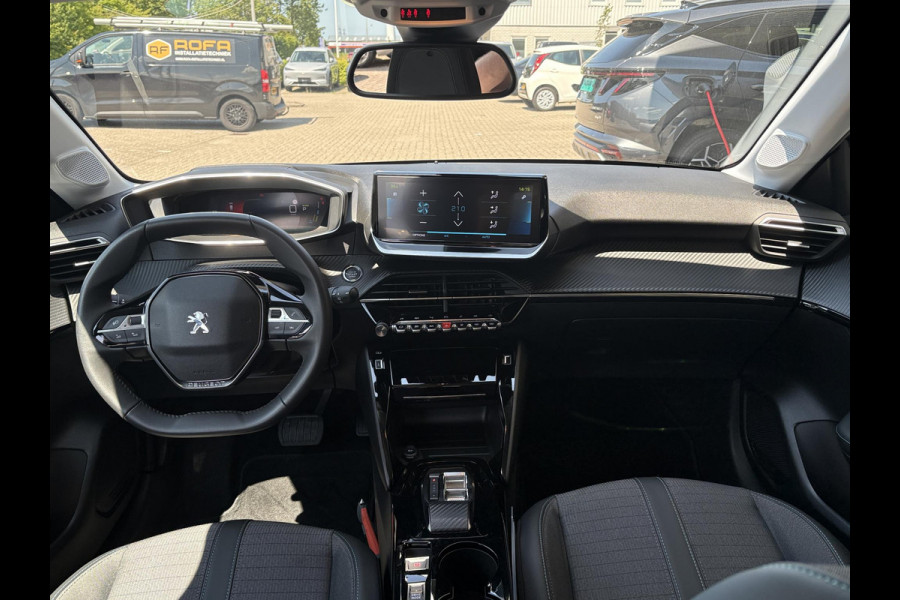 Peugeot e-208 EV Allure Pack 50 kWh | 98,7% SOH! | Achteruitrijcamera | Cruise Control | Navigatie | LM Velgen |