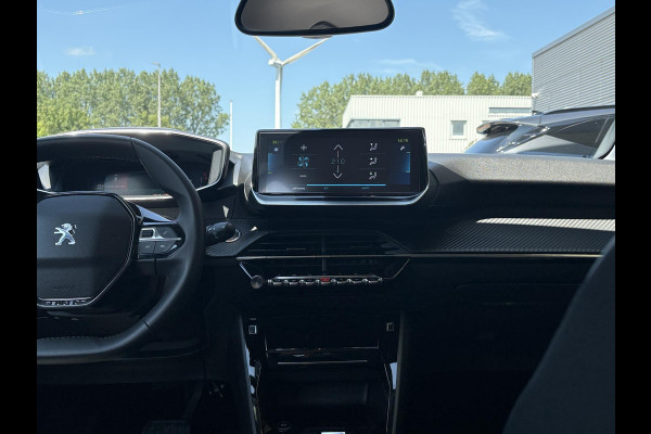 Peugeot e-208 EV Allure Pack 50 kWh | 98,7% SOH! | Achteruitrijcamera | Cruise Control | Navigatie | LM Velgen |
