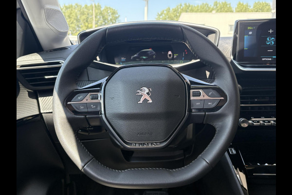 Peugeot e-208 EV Allure Pack 50 kWh | 98,7% SOH! | Achteruitrijcamera | Cruise Control | Navigatie | LM Velgen |