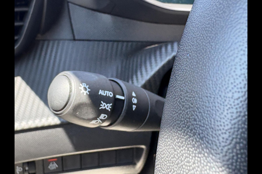 Peugeot e-208 EV Allure Pack 50 kWh | 98,7% SOH! | Achteruitrijcamera | Cruise Control | Navigatie | LM Velgen |