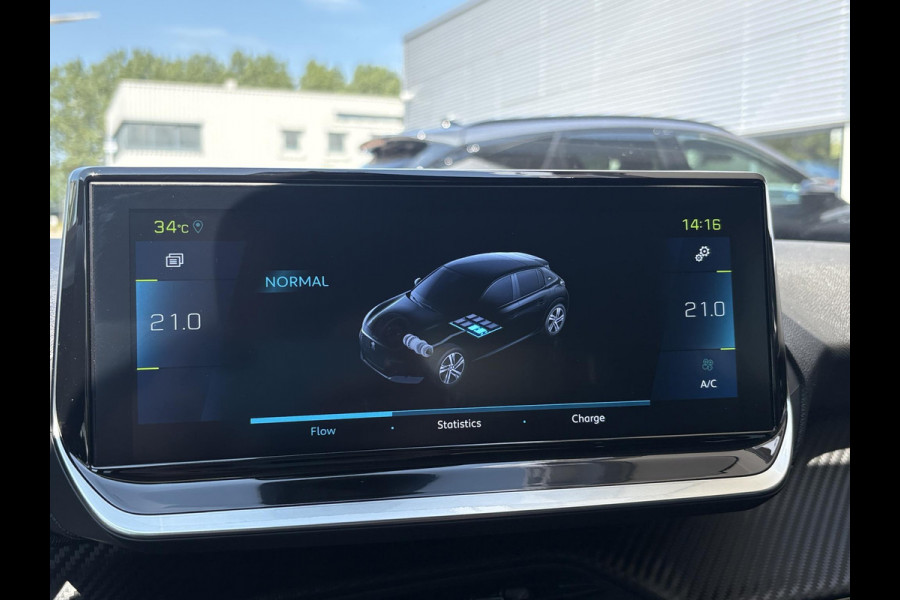 Peugeot e-208 EV Allure Pack 50 kWh | 98,7% SOH! | Achteruitrijcamera | Cruise Control | Navigatie | LM Velgen |
