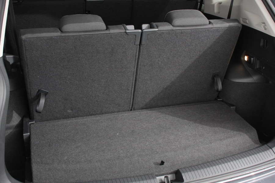 Volkswagen Tiguan Allspace 1.5 TSI Automaat Life 7p. Navigatie Apple Carplay/Android Auto Climate Control Lichtmetalen Velgen Camera Electrische Achterklep