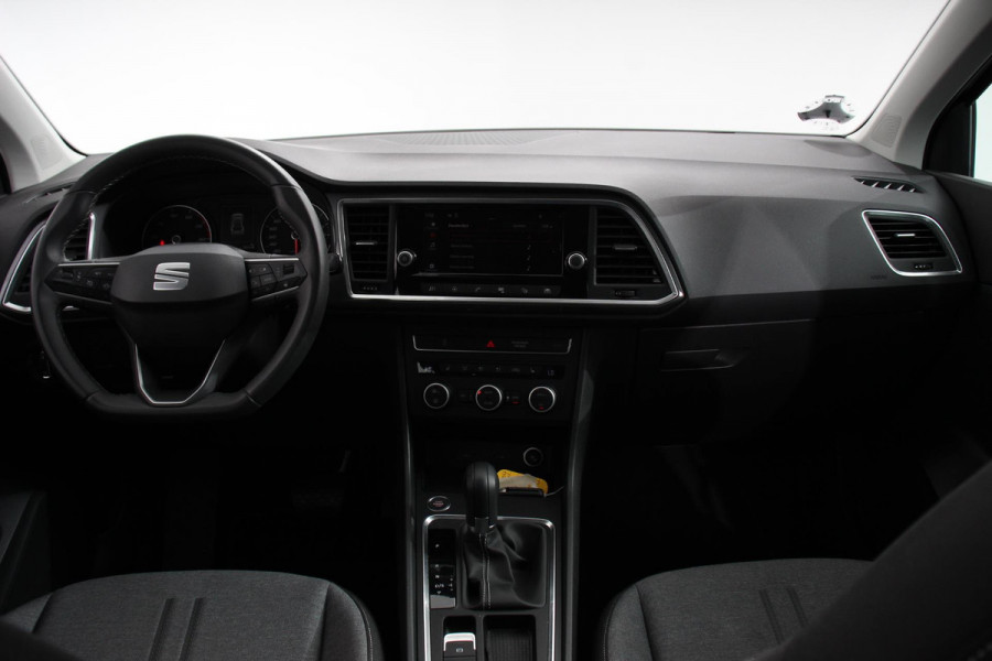 Seat Ateca 1.5 TSI DSG Style Nieuw type Climate Control Parkeer sensoren Cruise control DAB Led Lichtmetalen Velgen