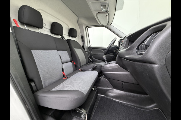 Fiat Doblò Cargo 1.6JTD 101PK 3-Persoons Airco Euro 6 S Betonplex Vloer Wandbetimmering Schuifdeur Dealeronderhouden Origineel Nederlandse Auto
