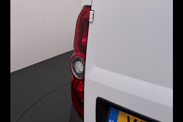 Fiat Doblò Cargo 1.6JTD 101PK 3-Persoons Airco Euro 6 S Betonplex Vloer Wandbetimmering Schuifdeur Dealeronderhouden Origineel Nederlandse Auto