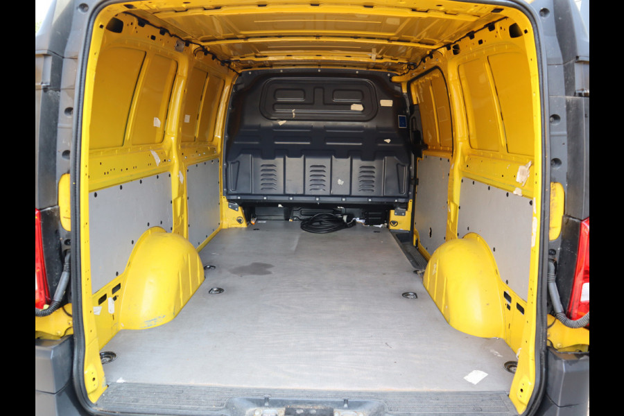 Mercedes-Benz eVito 41 kWh Lang L2 - Batterie störung - Airco - MBUX