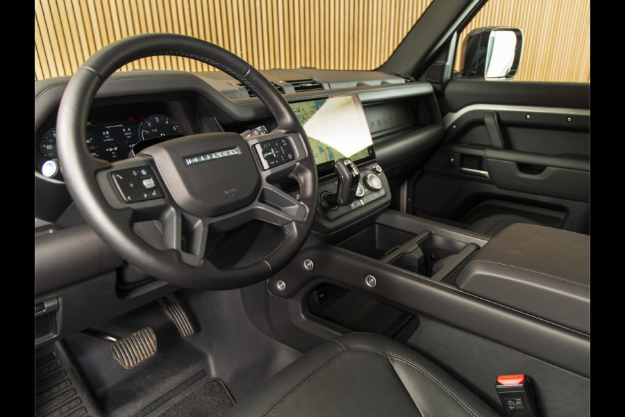 Land Rover Defender 110 2.0 P300e 110 X-Dynamic HSE HERITAGE | PANO | HUD | 22" | MERIDIAN 700W