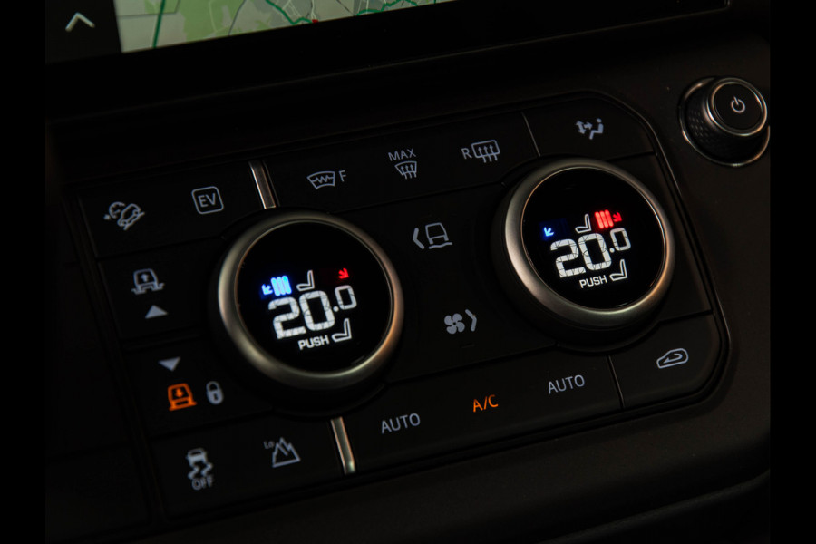 Land Rover Defender 110 2.0 P300e 110 X-Dynamic HSE HERITAGE | PANO | HUD | 22" | MERIDIAN 700W