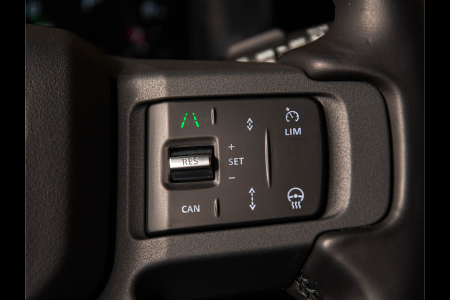 Land Rover Defender 110 2.0 P300e 110 X-Dynamic HSE HERITAGE | PANO | HUD | 22" | MERIDIAN 700W