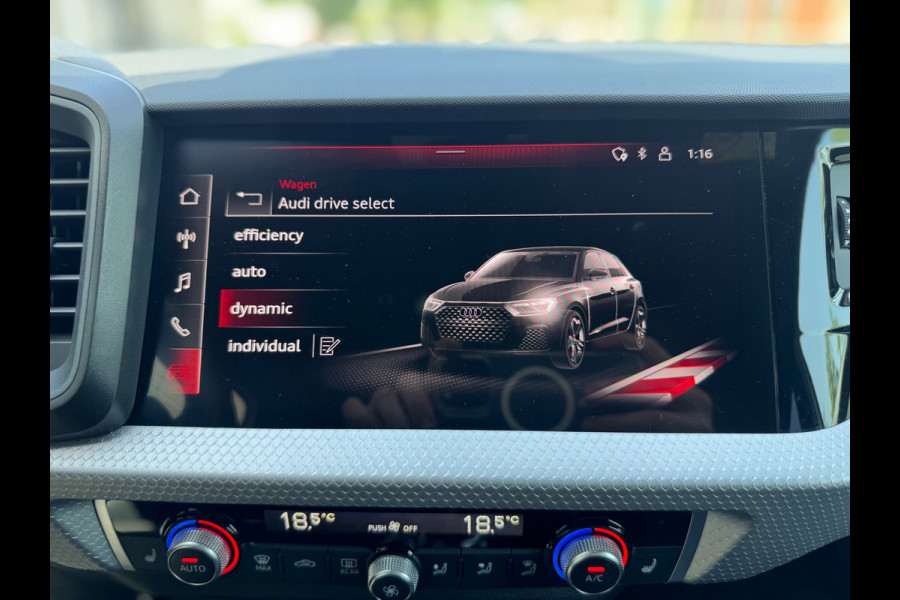 Audi A1 SPORTBACK 40 TFSI S Line edition one