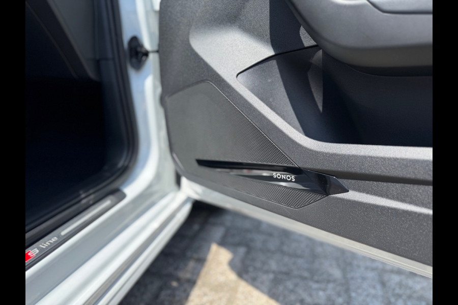 Audi A1 SPORTBACK 40 TFSI S Line edition one